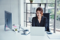 businesswoman-using-laptop-while-working-her-office_35150-1296 (003).jpg